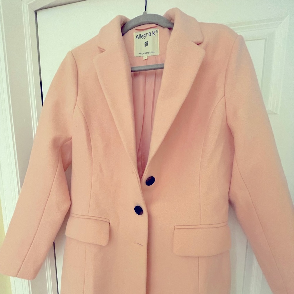 Powder pink blazer lined . Size L
